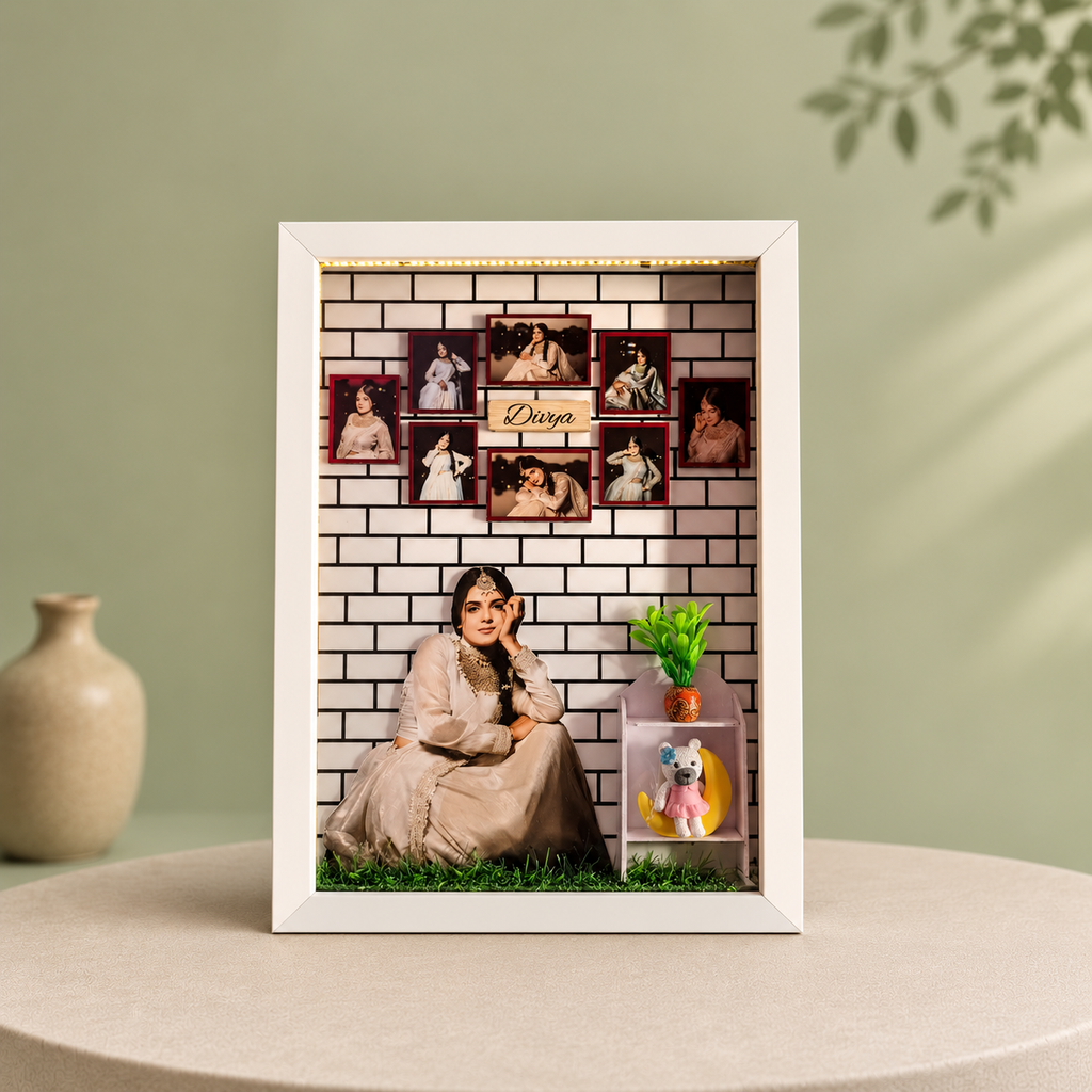 miniature frame with Light
